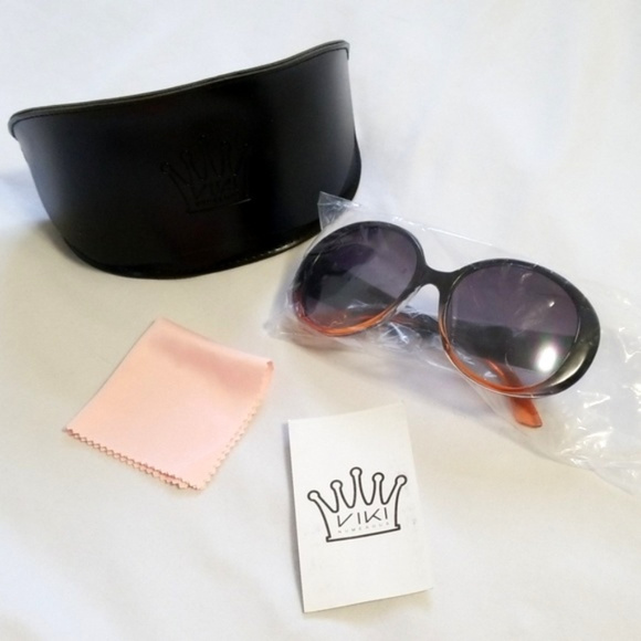 *NWT* Viki Numerous Sunglasses